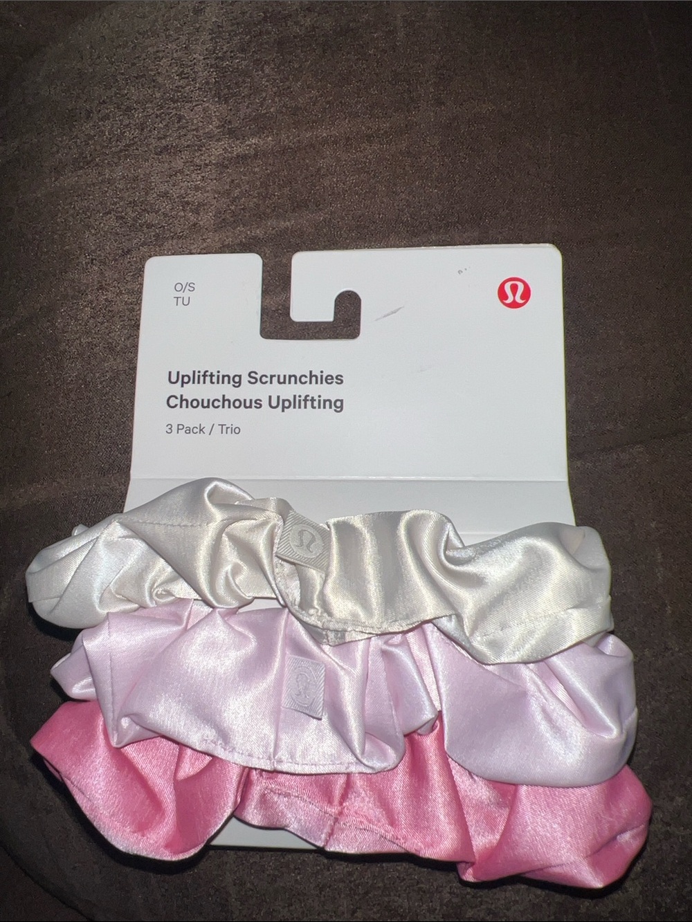 Lululemon Uplifting Scrunchies 3-Pack in White, Light Pink, Pink